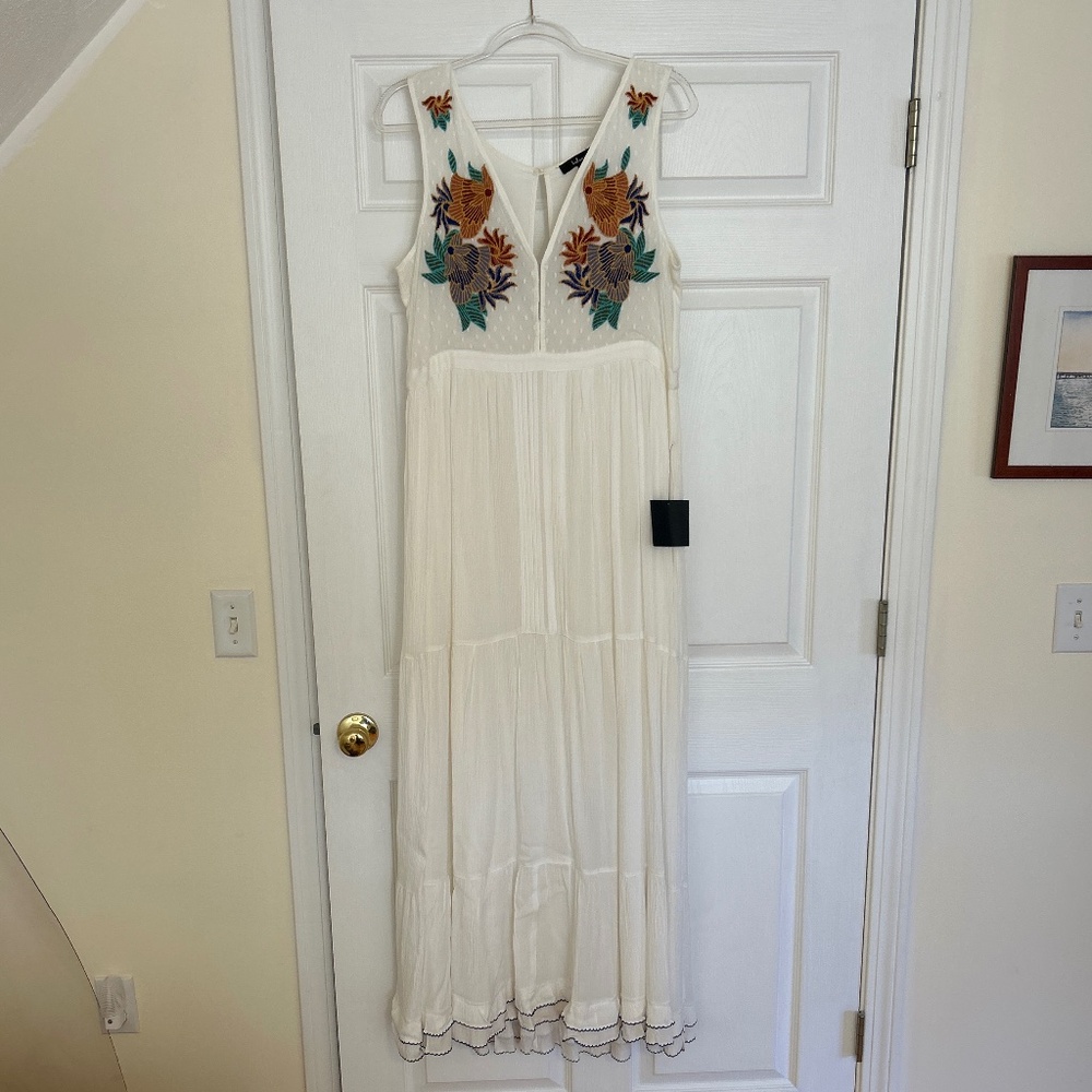 Women’s Lulu’s flowy dress